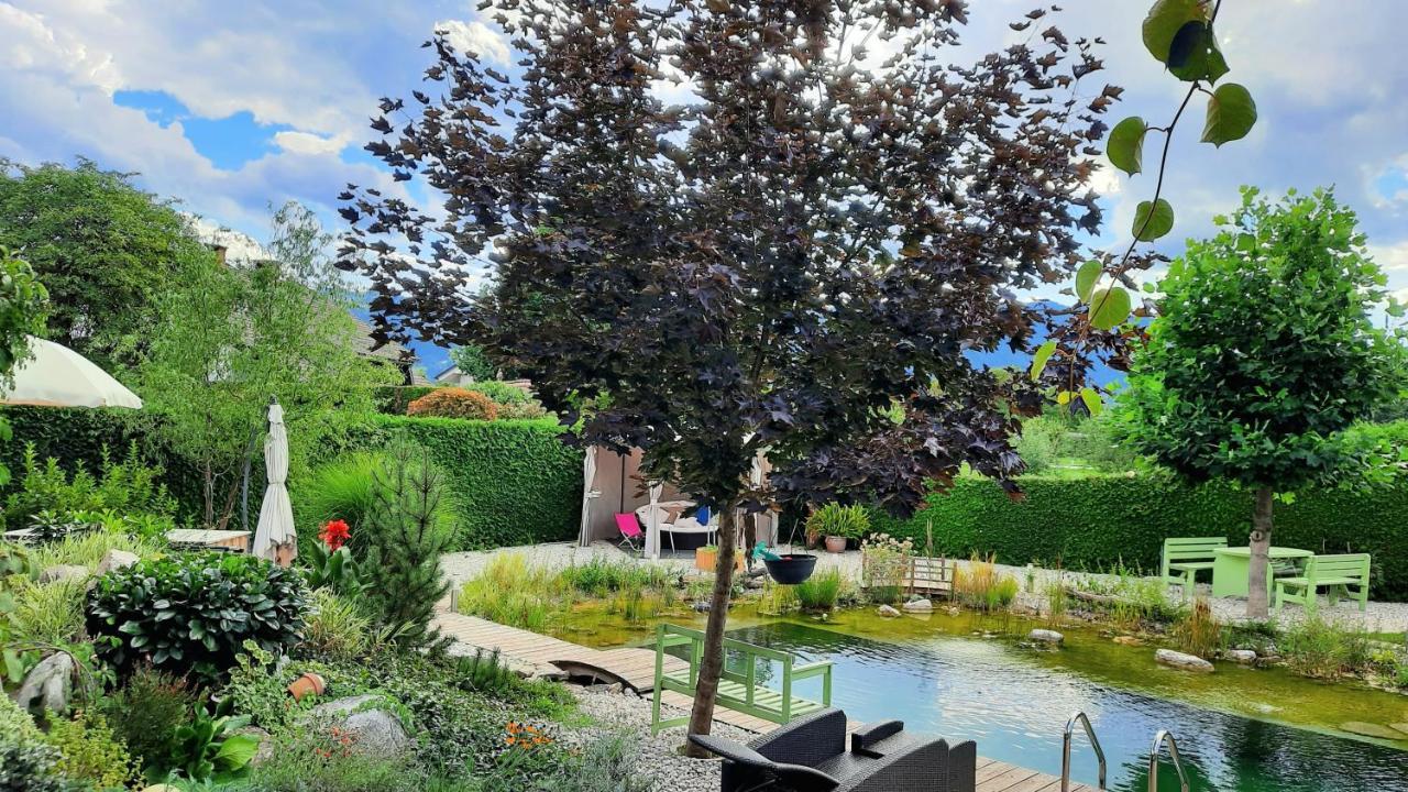 Garden Paradise Bled Apartments - Garden, Pond And Castle View Eksteriør bilde
